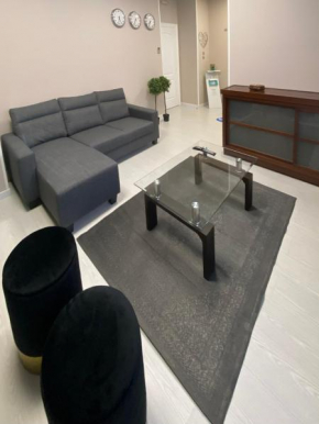 Private Room for 2 in the Heart of Madrid - 3